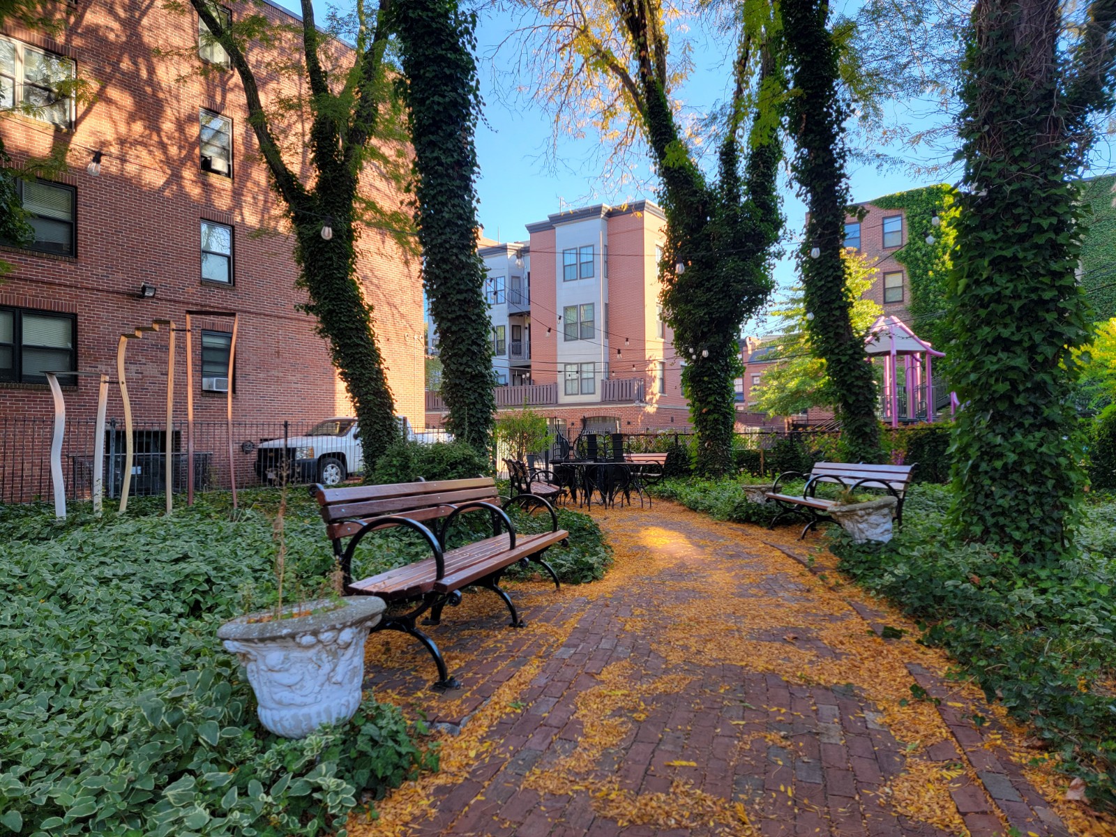 Newland Street Park banner image