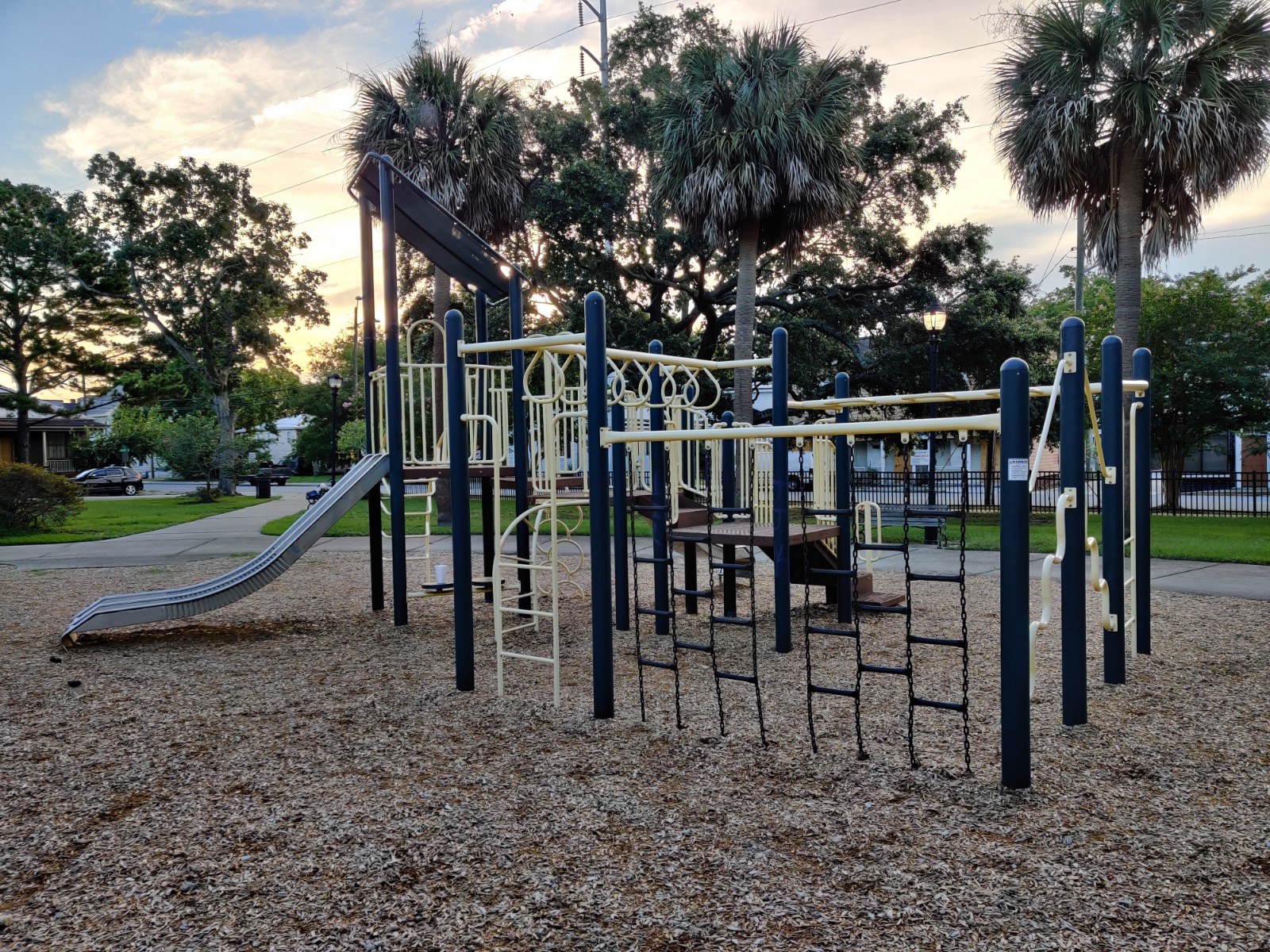 Dixon Park banner image