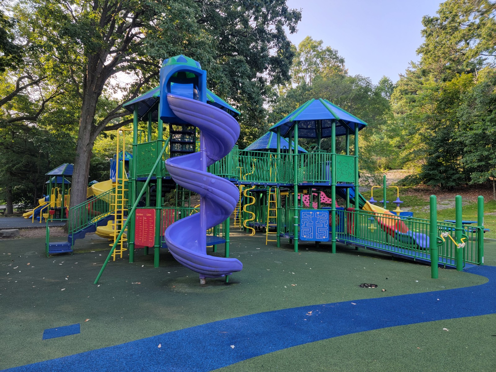 Franklin Park - El Parquesito de la Hermandad banner image